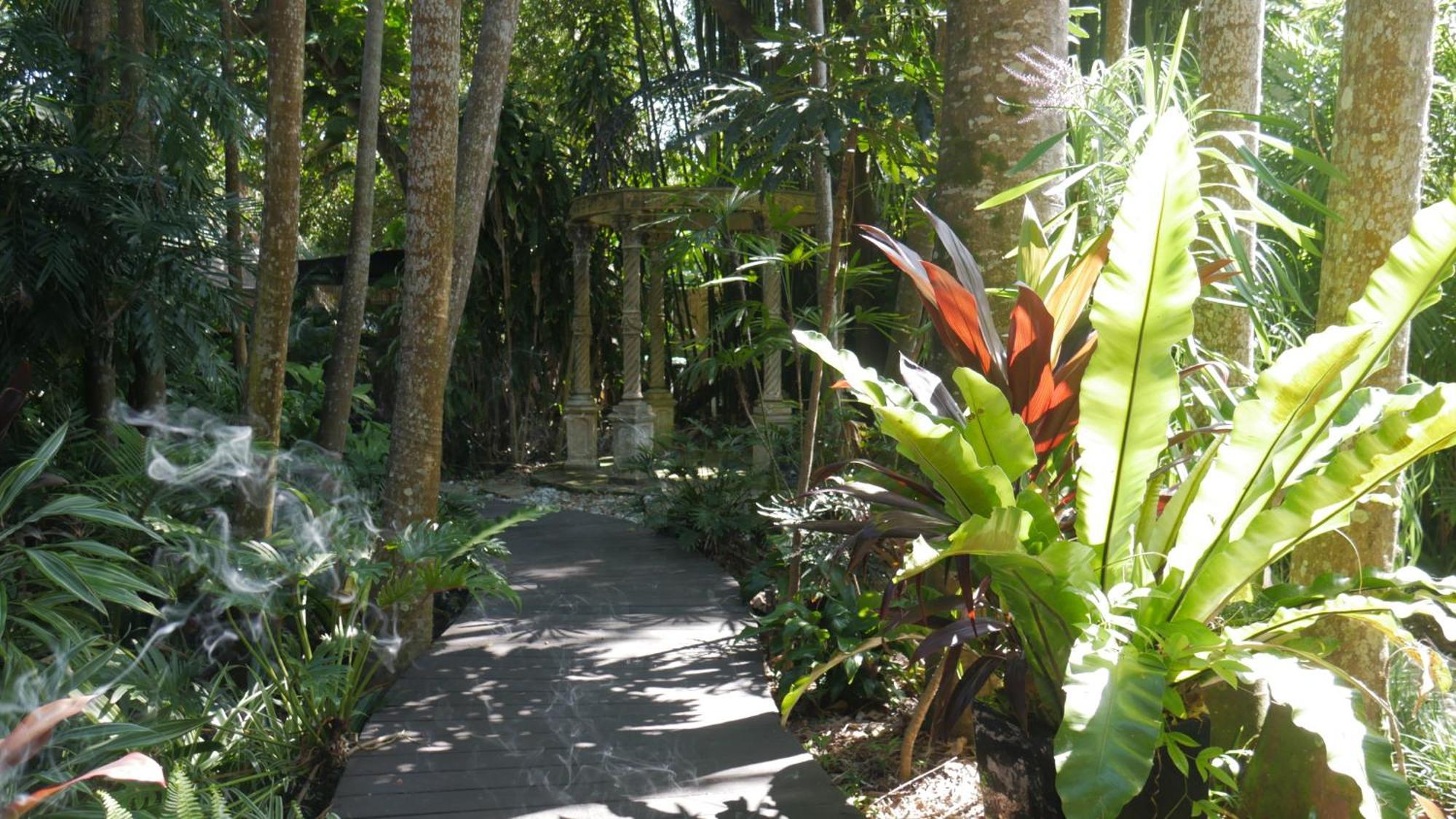 Hotel Shambhala @ Byron Byron Bay Exterior foto